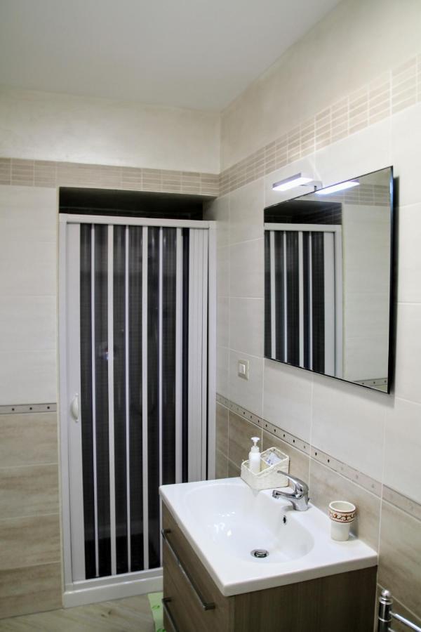 Rooms Dimora Arco - Affitti Brevi Italia Монте-Сант'Анджело Екстер'єр фото