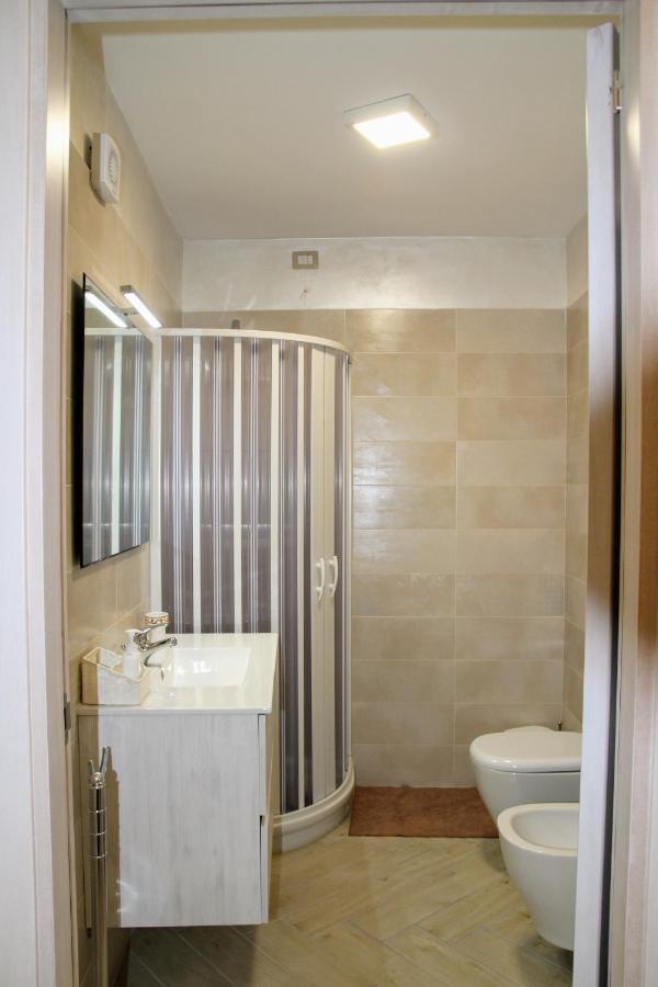 Rooms Dimora Arco - Affitti Brevi Italia Монте-Сант'Анджело Екстер'єр фото