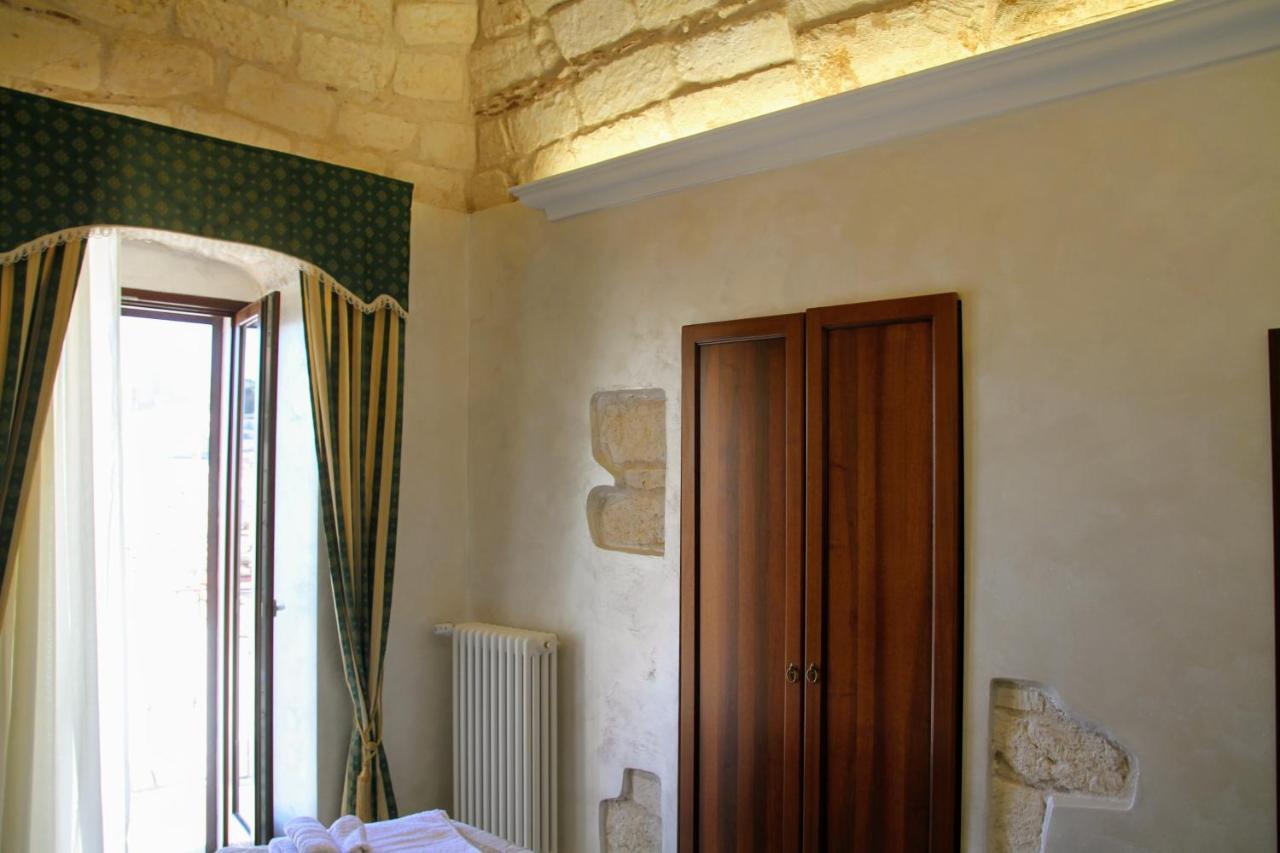 Rooms Dimora Arco - Affitti Brevi Italia Монте-Сант'Анджело Екстер'єр фото